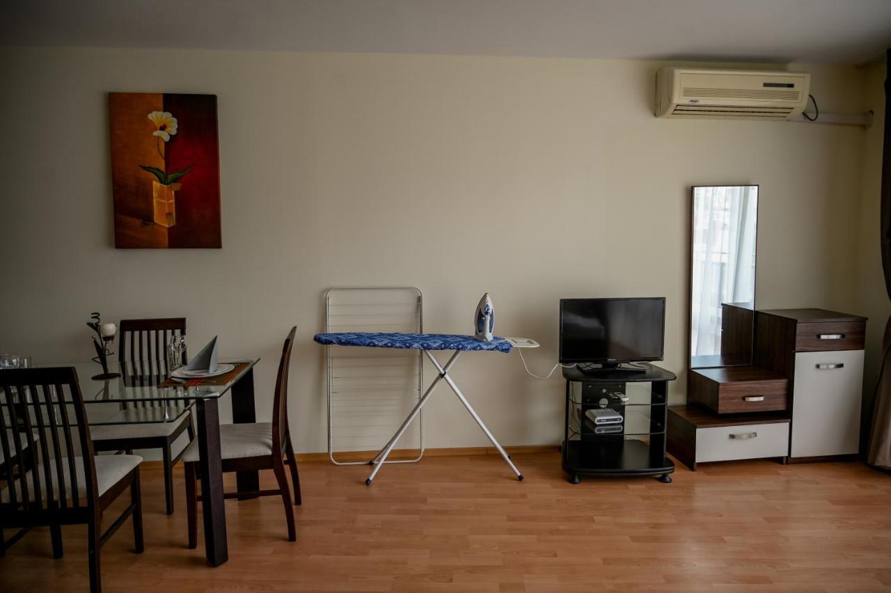 Panorama Fort Beach, Фамилно Студио Deluxe Sveti Vlas Exterior foto