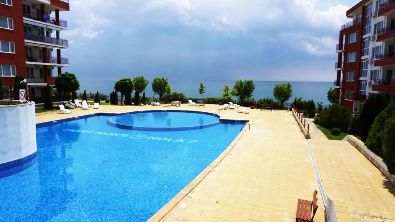Panorama Fort Beach, Фамилно Студио Deluxe Sveti Vlas Exterior foto